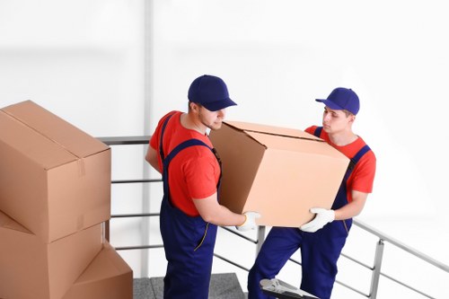 Local moving team handling access and parking challenges in Haringey